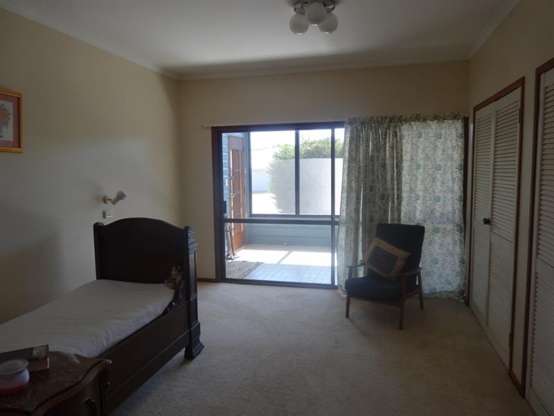 89 moore Street, Kingaroy QLD 4610