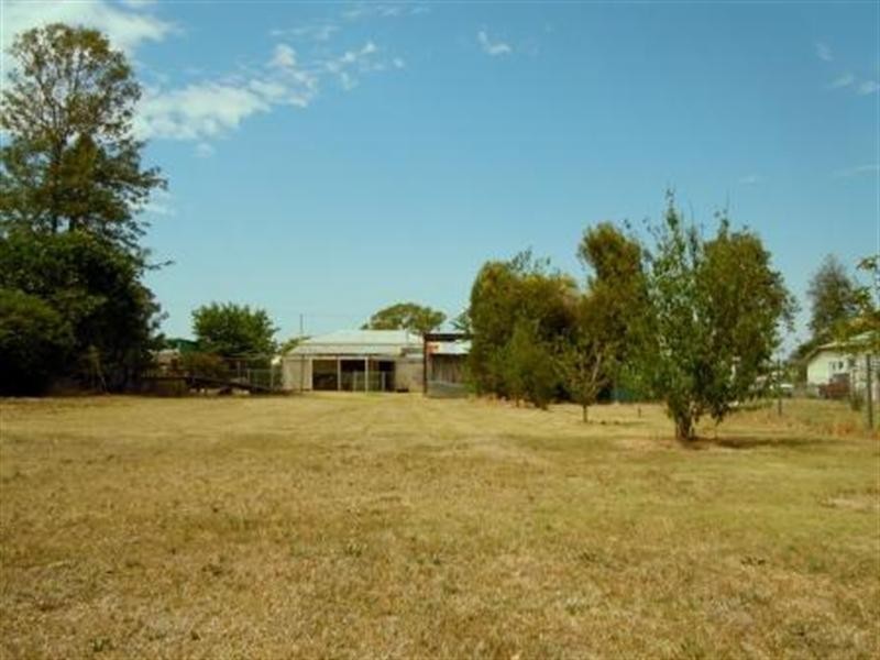 6 Earl Street, Kingaroy QLD 4610