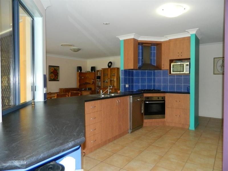 19 Cowie Drive, Kingaroy QLD 4610