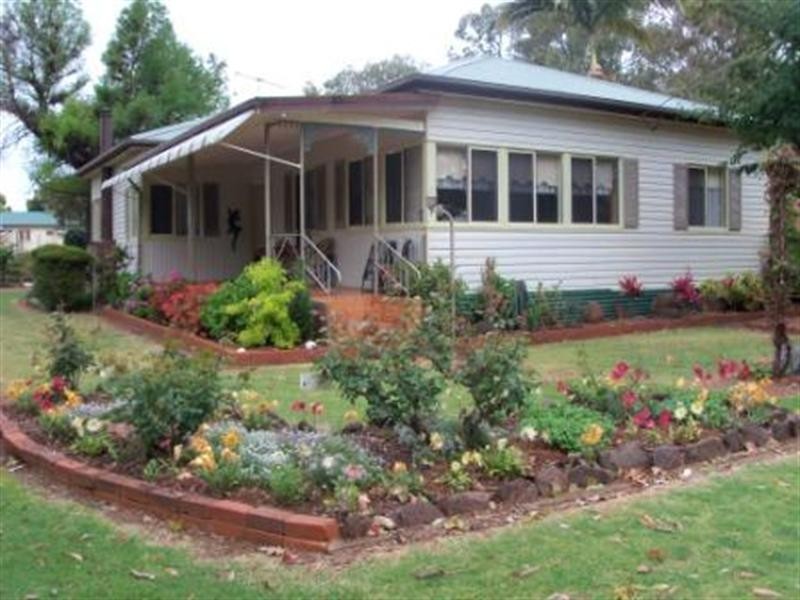 8-12 Gordon, Kumbia QLD 4610