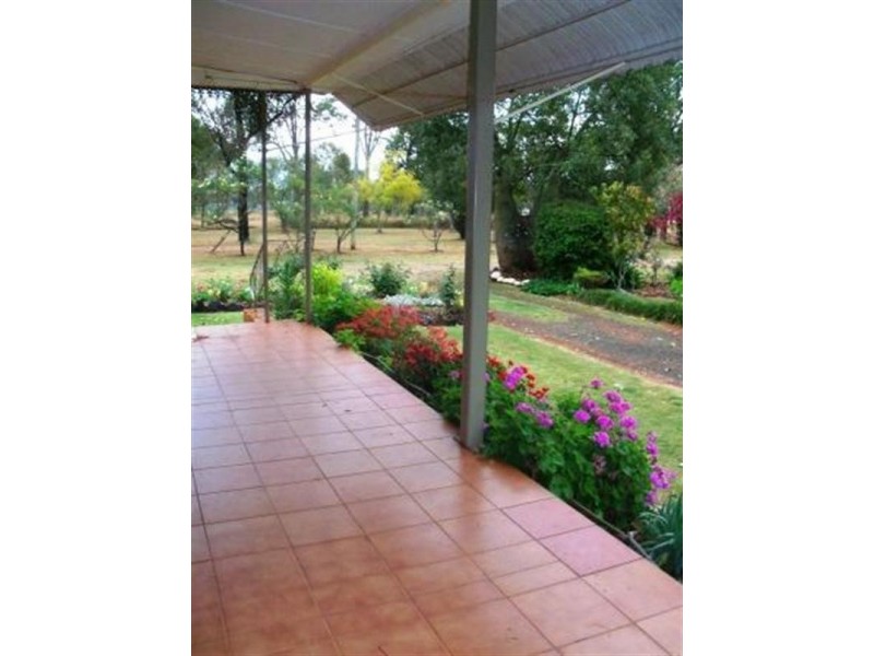 8-12 Gordon, Kumbia QLD 4610