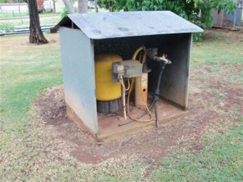 8-12 Gordon, Kumbia QLD 4610