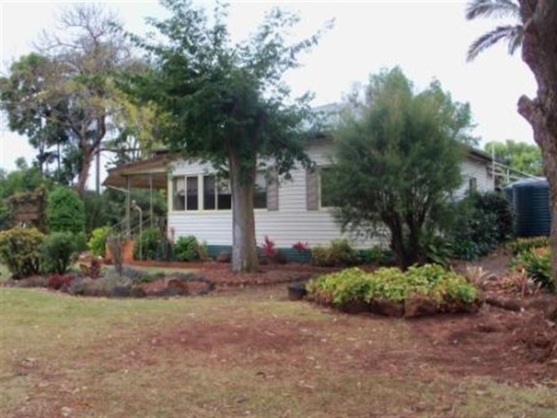 8-12 Gordon, Kumbia QLD 4610