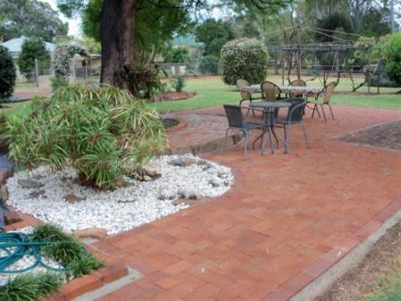 8-12 Gordon, Kumbia QLD 4610