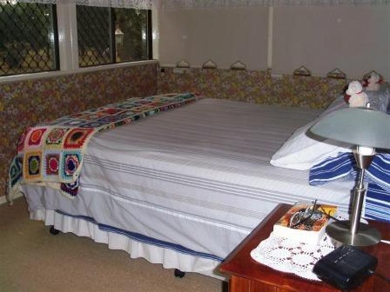 8-12 Gordon, Kumbia QLD 4610