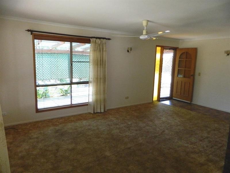 30 Fairview Drive, Kingaroy QLD 4610