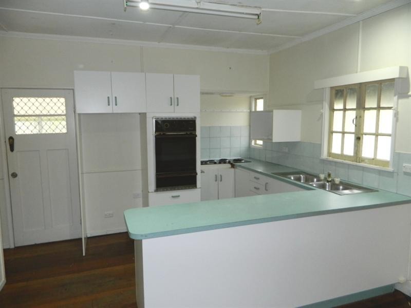 81 Franklins Road, Wattle Camp QLD 4615