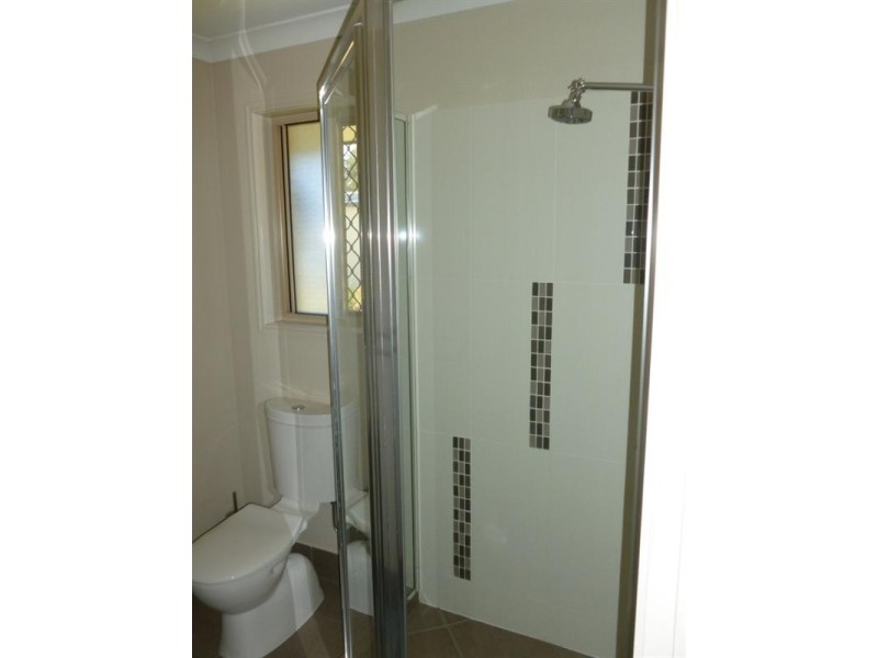 2 Dingle Close, Kingaroy QLD 4610