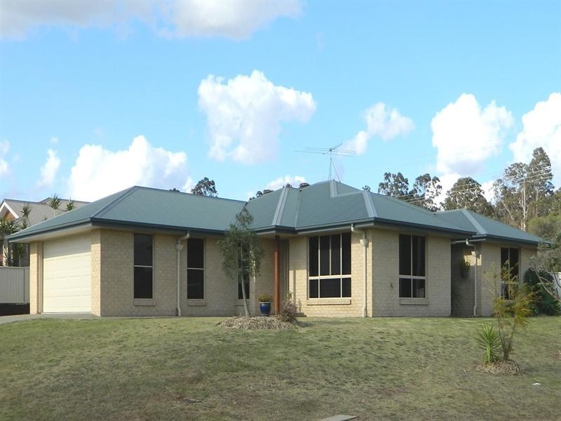 2 Dingle Close, Kingaroy QLD 4610