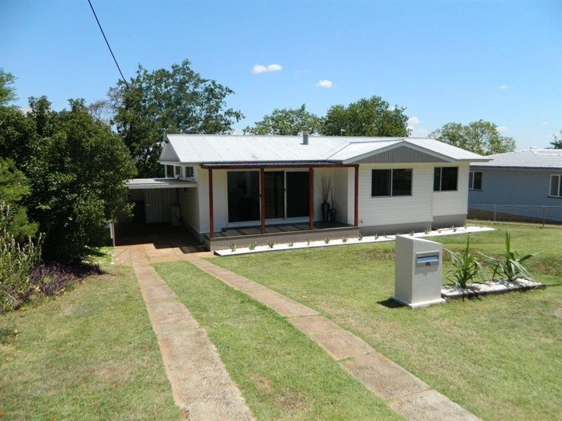 15 Macdiarmid Street, Kingaroy QLD 4610