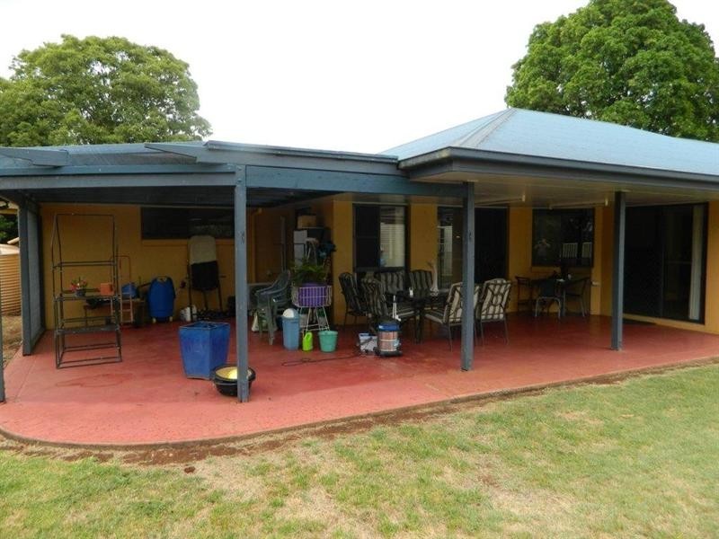 19 Cowie Drive, Kingaroy QLD 4610