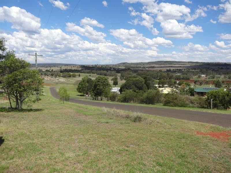 13 MAGNUSSENS Drive, Tingoora QLD 4608