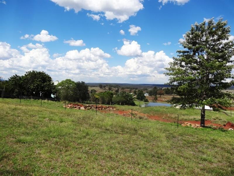 13 MAGNUSSENS Drive, Tingoora QLD 4608
