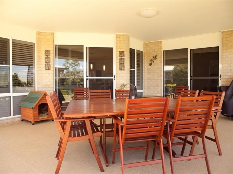 25 Bridgeman Parade, Kingaroy QLD 4610