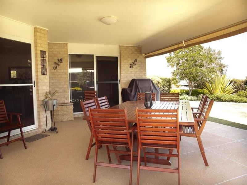 25 Bridgeman Parade, Kingaroy QLD 4610