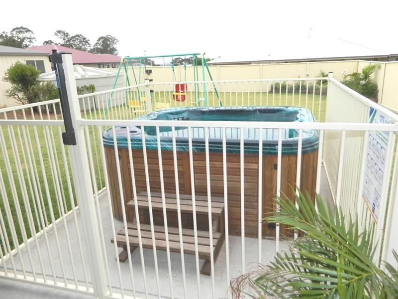 7 Darryl Crescent, Kingaroy QLD 4610