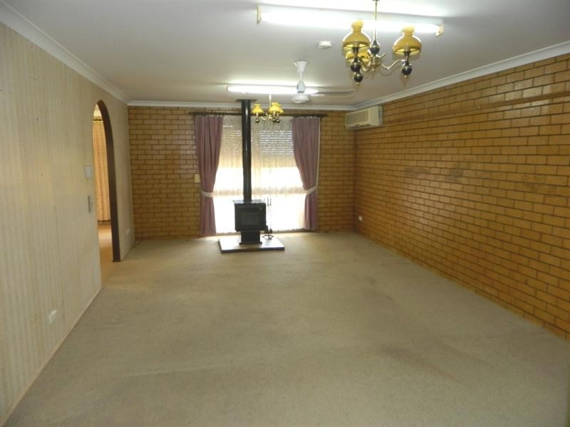 80 Moore Street, Kingaroy QLD 4610