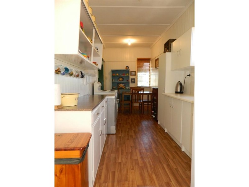 34 Albert Street, Kingaroy QLD 4610