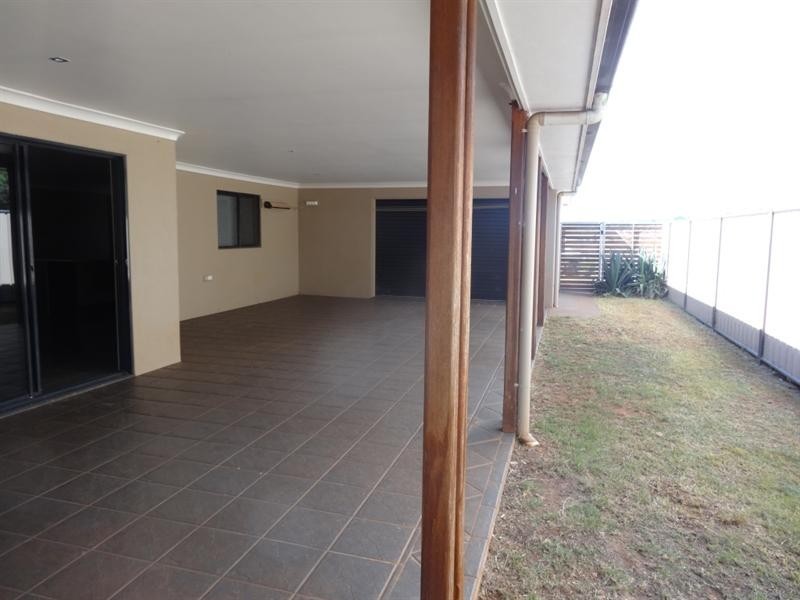 1 Poinciana Avenue, Kingaroy QLD 4610