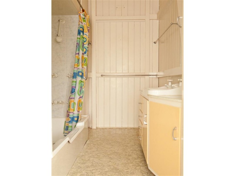 6 Fisher Street, Kingaroy QLD 4610