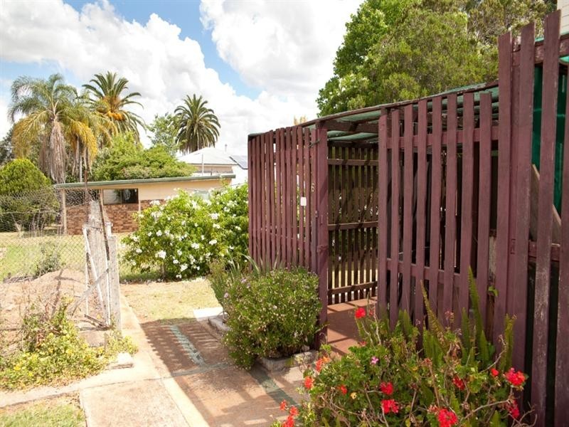 6 Fisher Street, Kingaroy QLD 4610