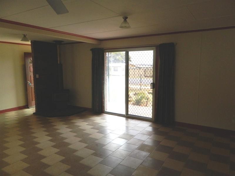 13 Booth Street, Kingaroy QLD 4610