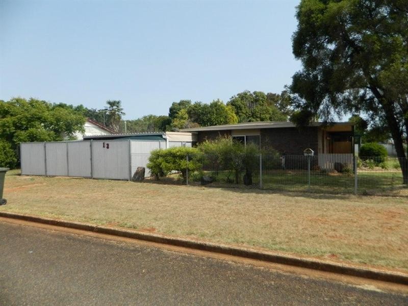 13 Booth Street, Kingaroy QLD 4610