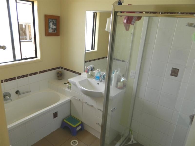 12 Daisy Court, Kingaroy QLD 4610