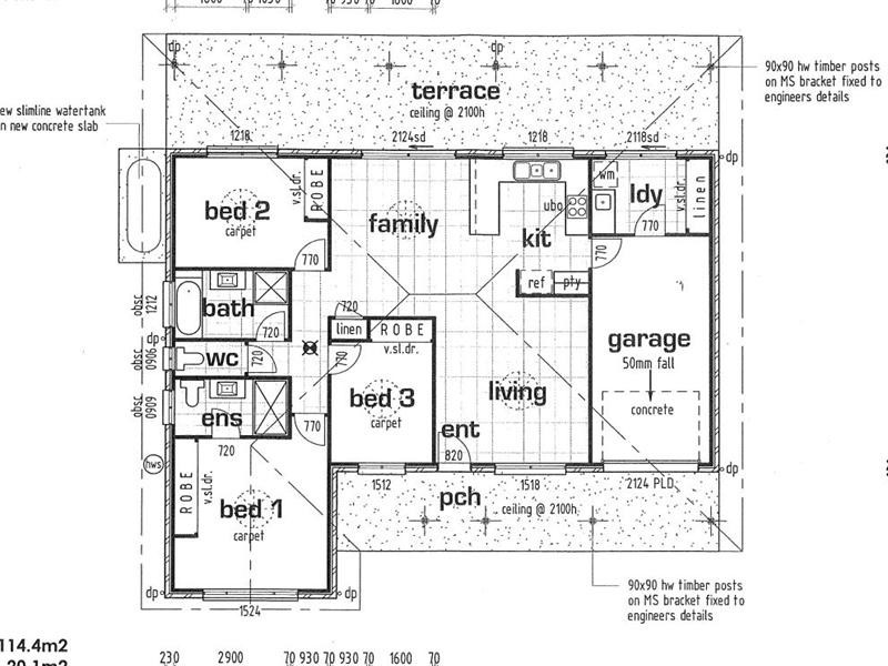 30 Bernard Crescent, Kingaroy QLD 4610