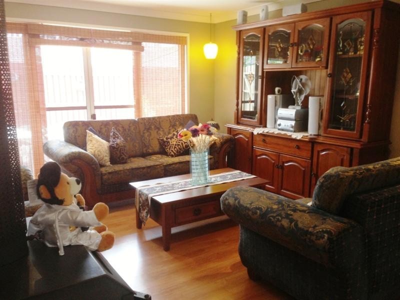 12 Normanby Street, Nanango QLD 4615