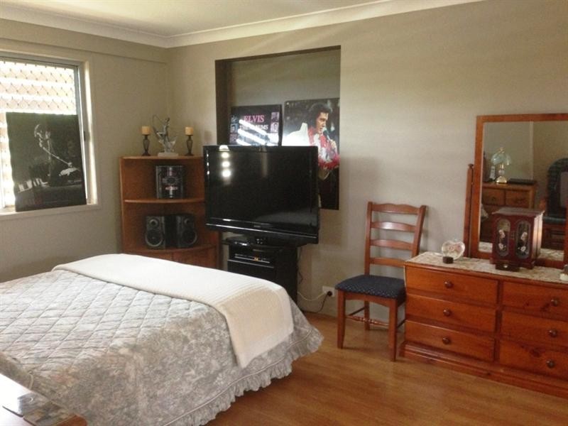 12 Normanby Street, Nanango QLD 4615