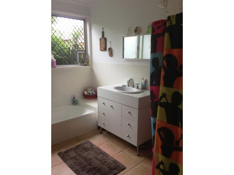 12 Normanby Street, Nanango QLD 4615