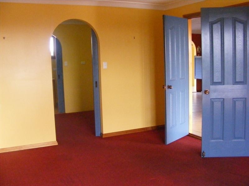 42 Hicken Way, Nanango QLD 4615