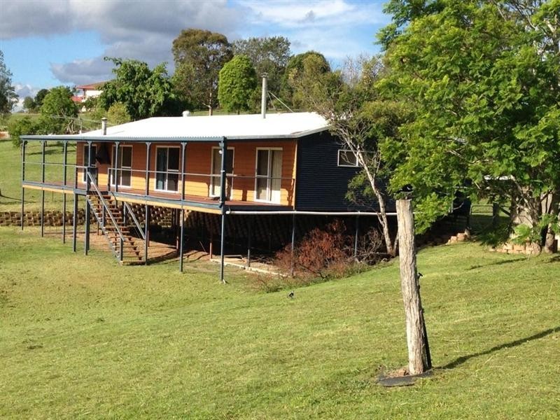 42 Hicken Way, Nanango QLD 4615