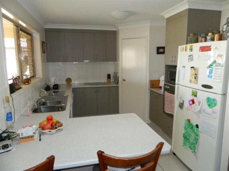 10 Poinciana Avenue, Kingaroy QLD 4610