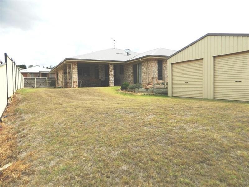 10 Poinciana Avenue, Kingaroy QLD 4610