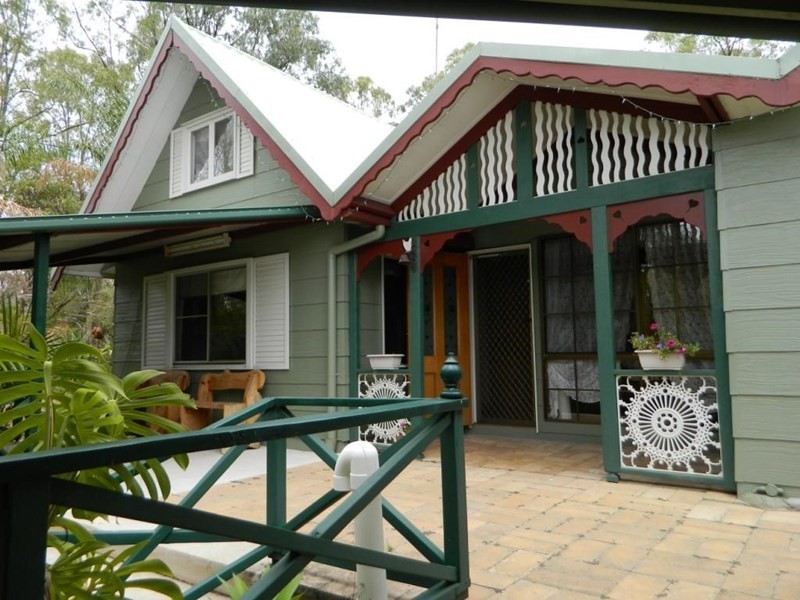 323 Mcauliffes Road, Booie QLD 4610