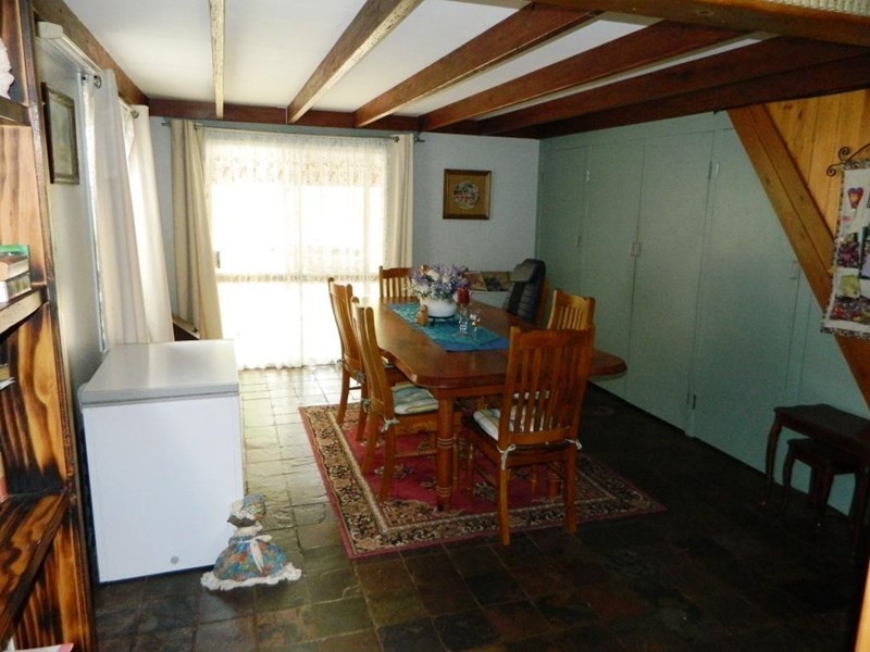 323 Mcauliffes Road, Booie QLD 4610