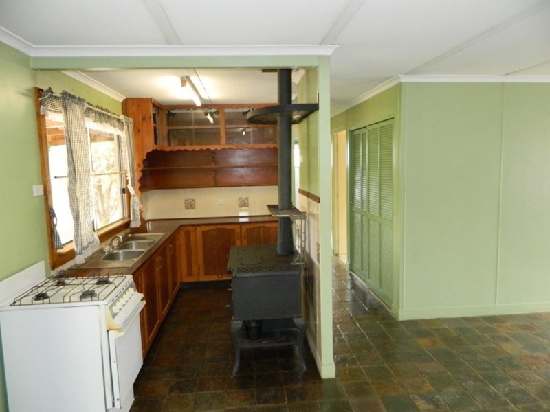 323 Mcauliffes Road, Booie QLD 4610