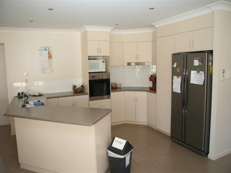 8 Daisy Court, Kingaroy QLD 4610