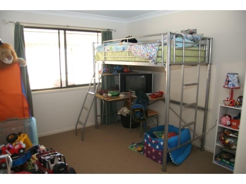 8 Daisy Court, Kingaroy QLD 4610
