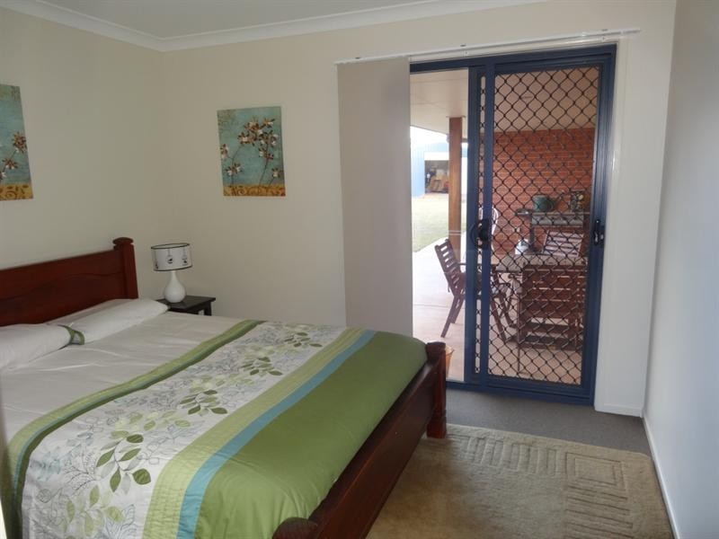 10 Panorama, Kingaroy QLD 4610