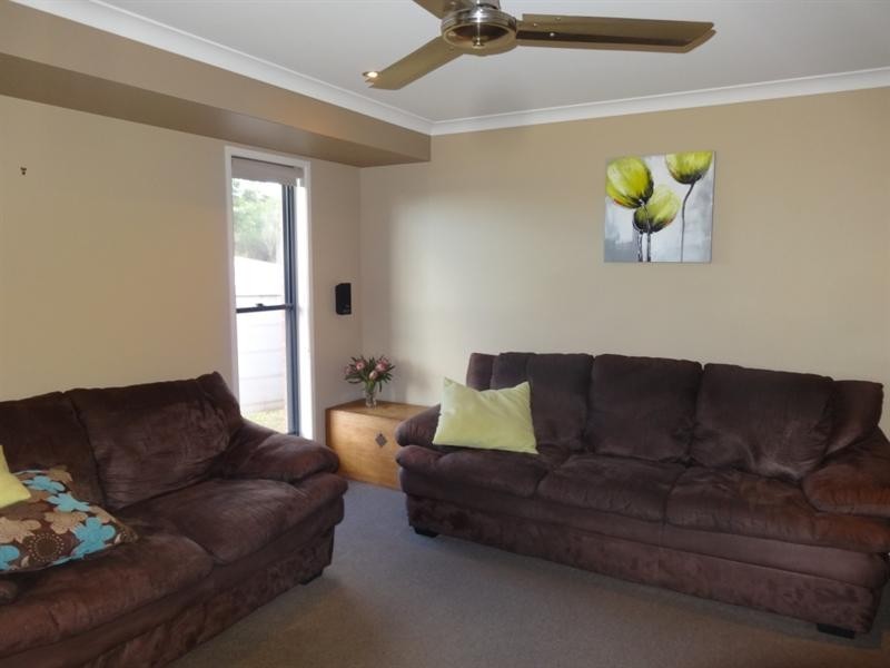 10 Panorama, Kingaroy QLD 4610