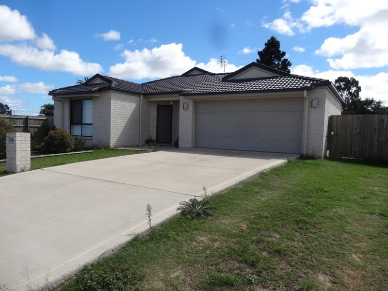 1 Oasis Drive, Kingaroy QLD 4610