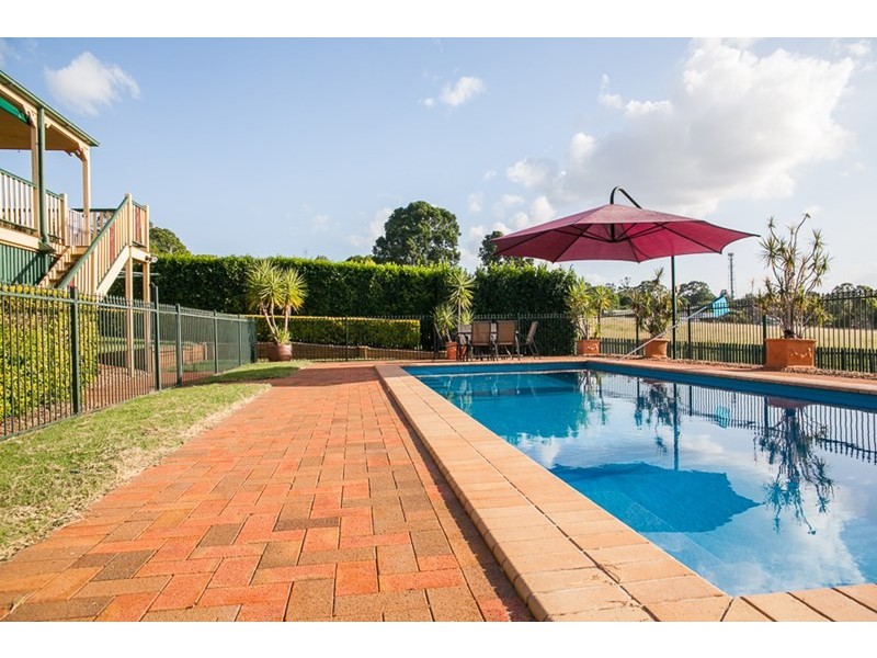 66 moore Street, Kingaroy QLD 4610