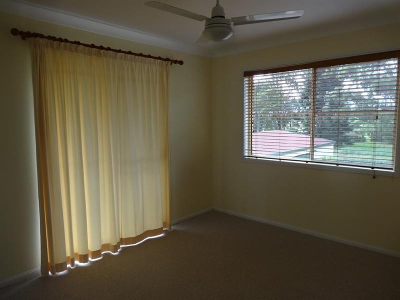 66 moore Street, Kingaroy QLD 4610