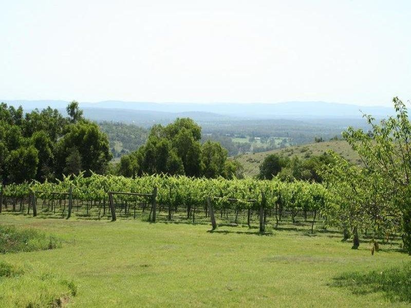 18 Millers Road, Kingaroy QLD 4610