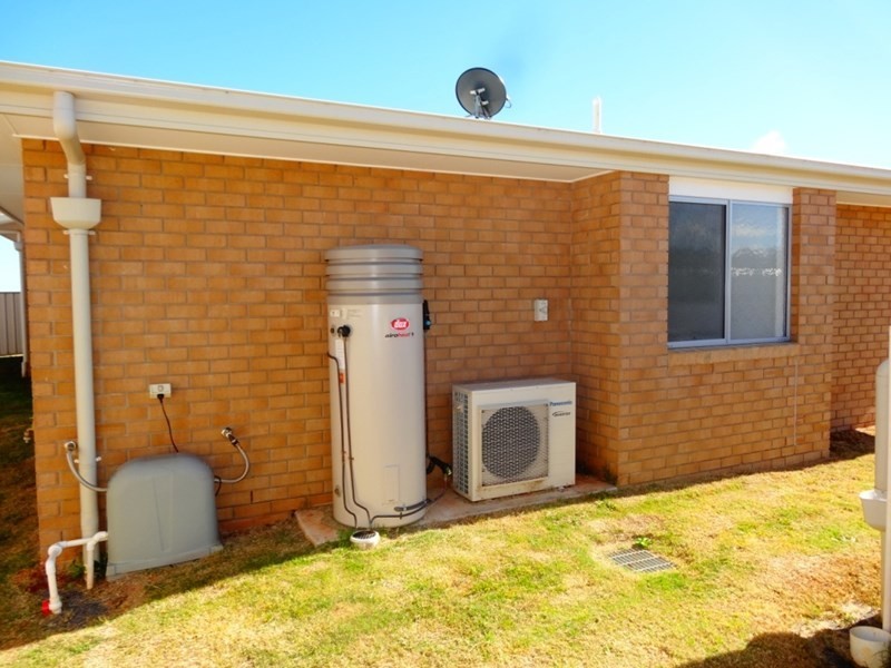 10 Cassuarina, Kingaroy QLD 4610
