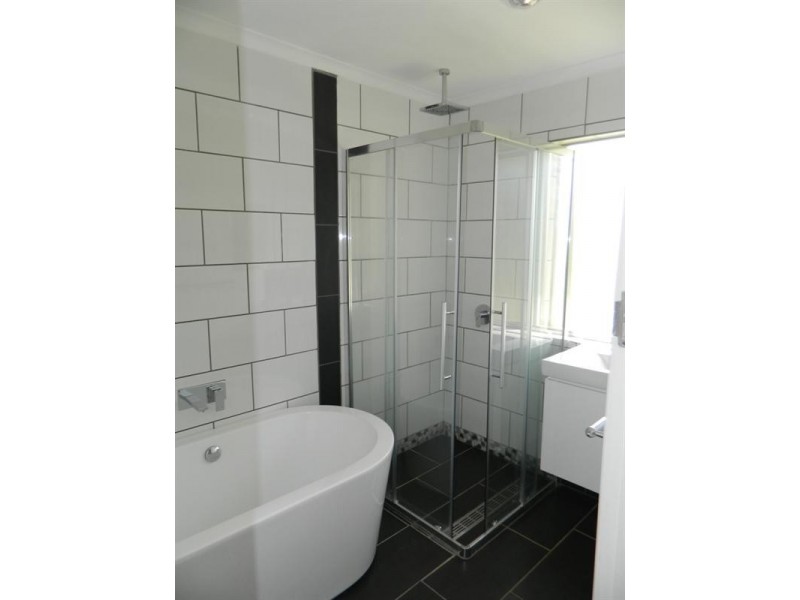 76 walter Road, Kingaroy QLD 4610