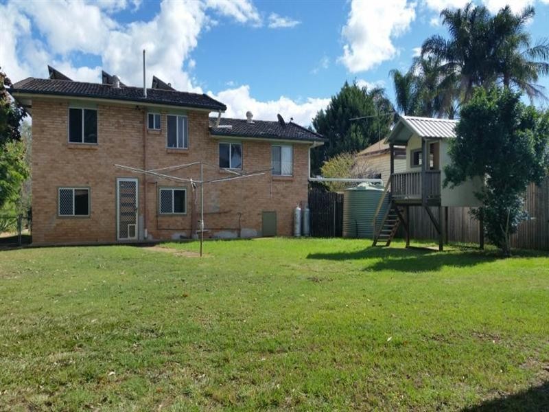 76 walter Road, Kingaroy QLD 4610